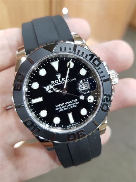 black rolex yacht master